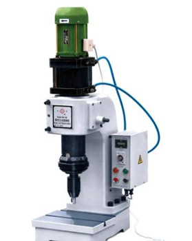 如何選擇滿意的液壓鉚接機廠家？